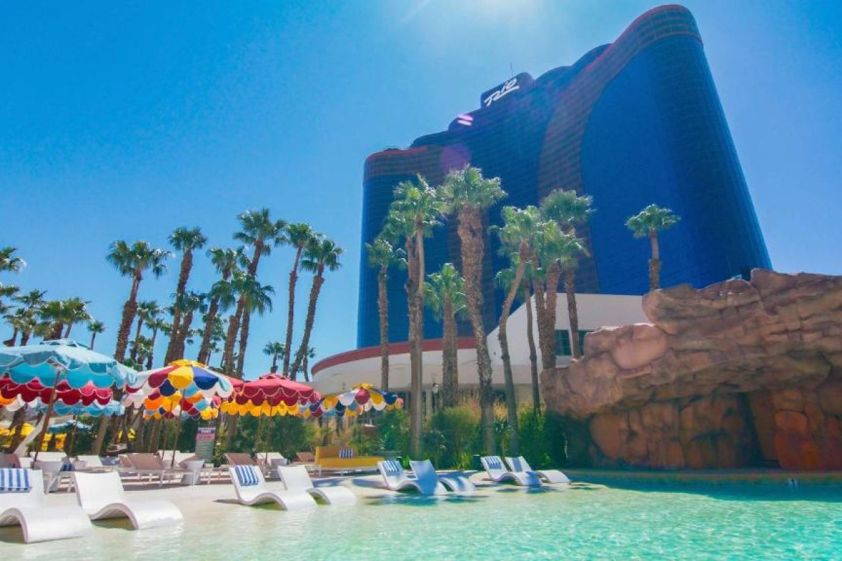 Rio Hotel & Casino