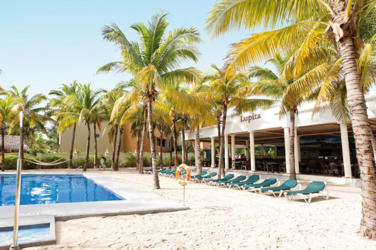 RIU LUPITA