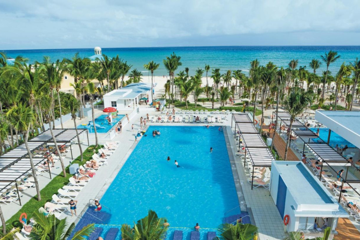 RIU PLAYACAR