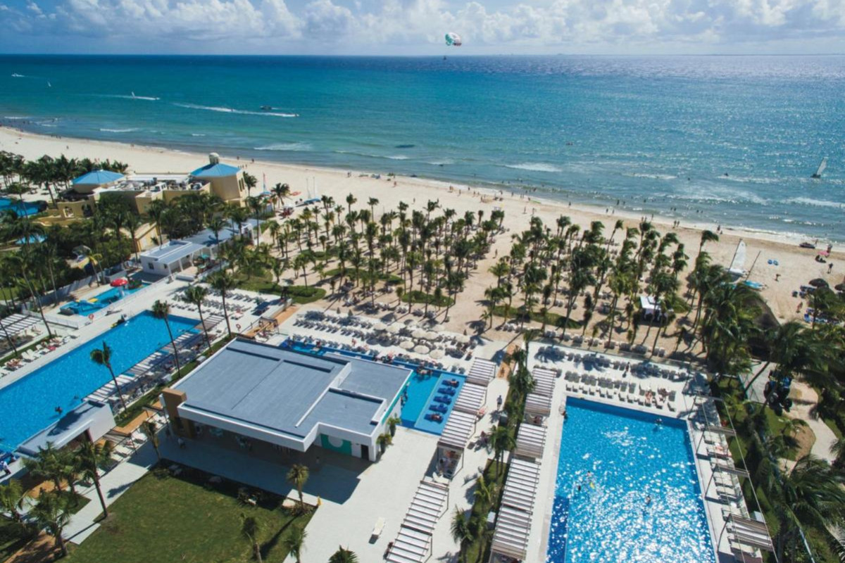 RIU PLAYACAR