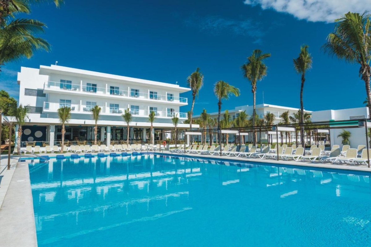 RIU PLAYACAR