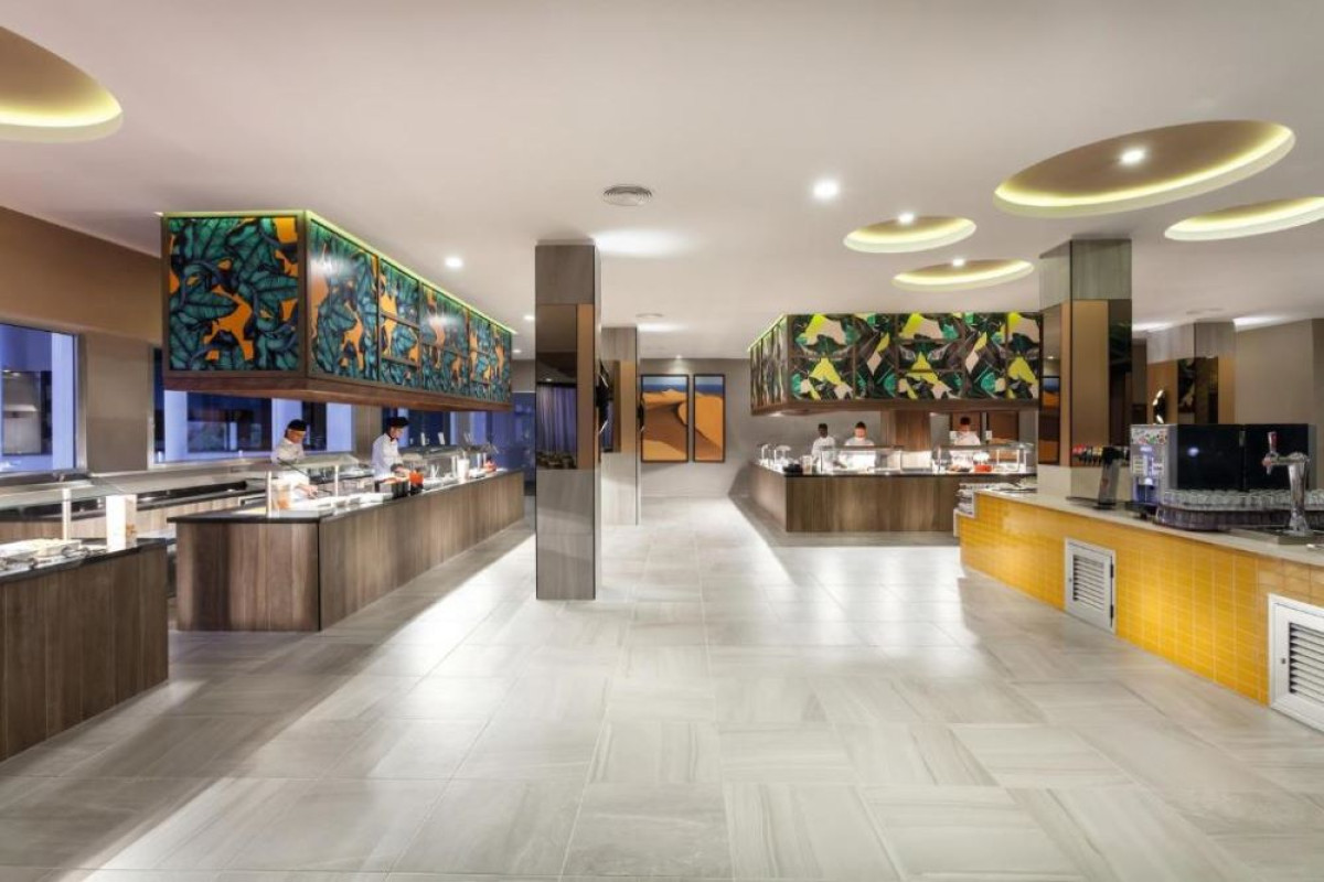 HOTEL RIU VISTAMAR