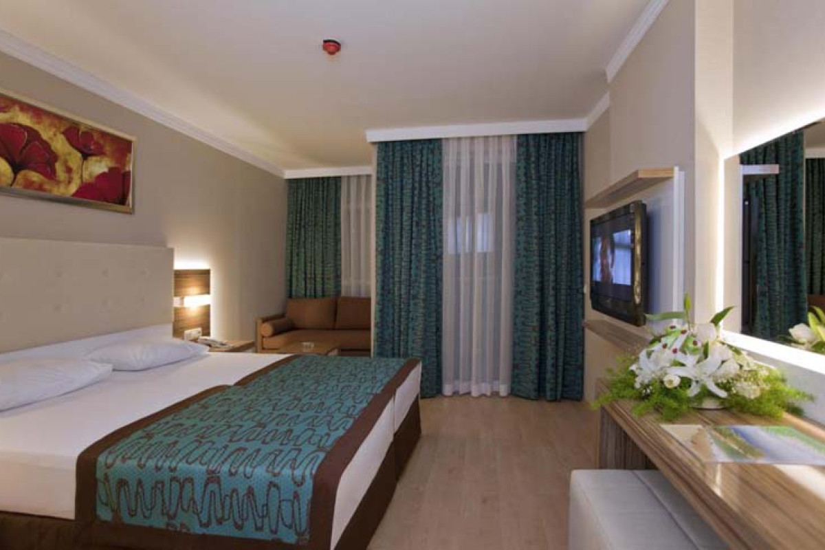 RIVIERA HOTEL&SPA