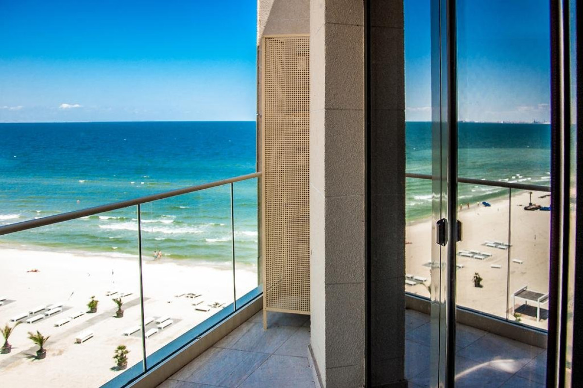 Riviera Residence