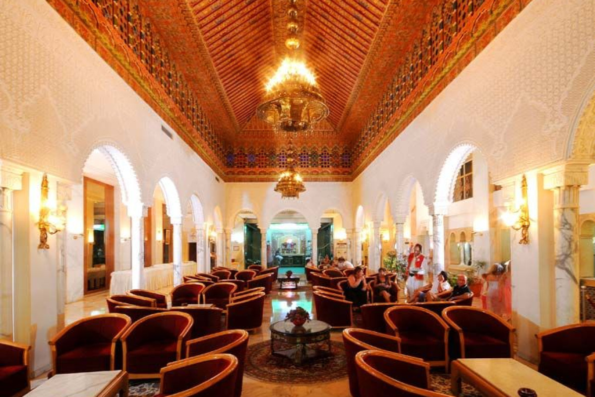 Riviera Resort