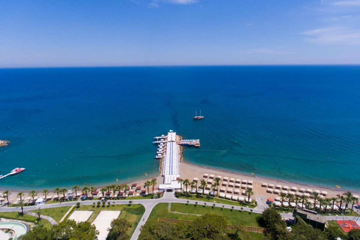 RIXOS SUNGATE
