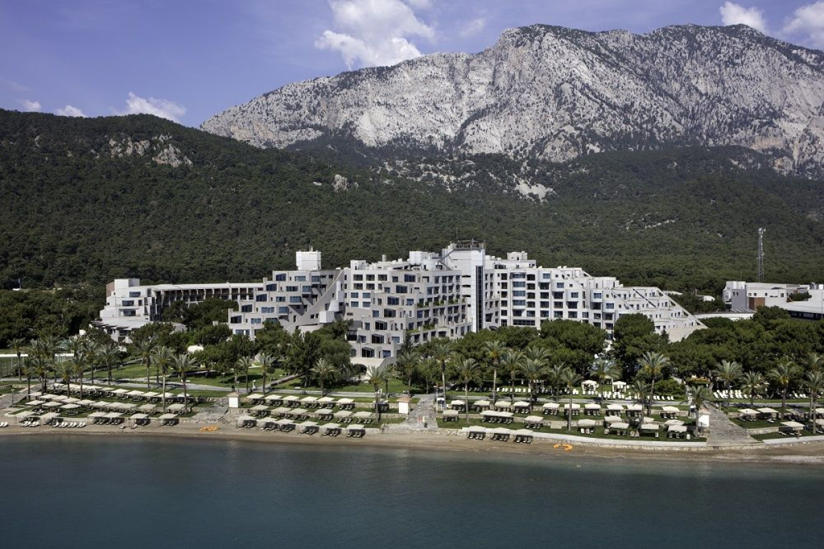 RIXOS SUNGATE HOTEL