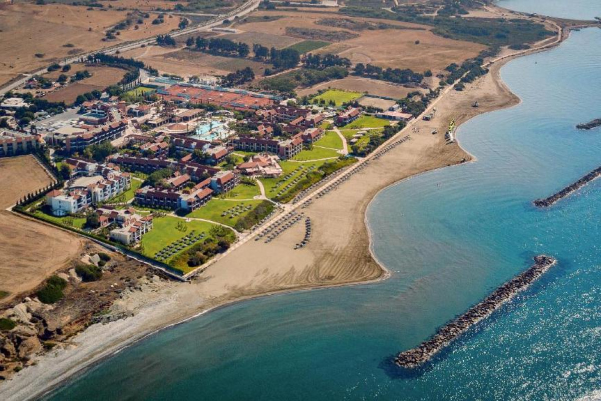 ROBINSON CYPRUS ( 24 KM FROM LARNACA )