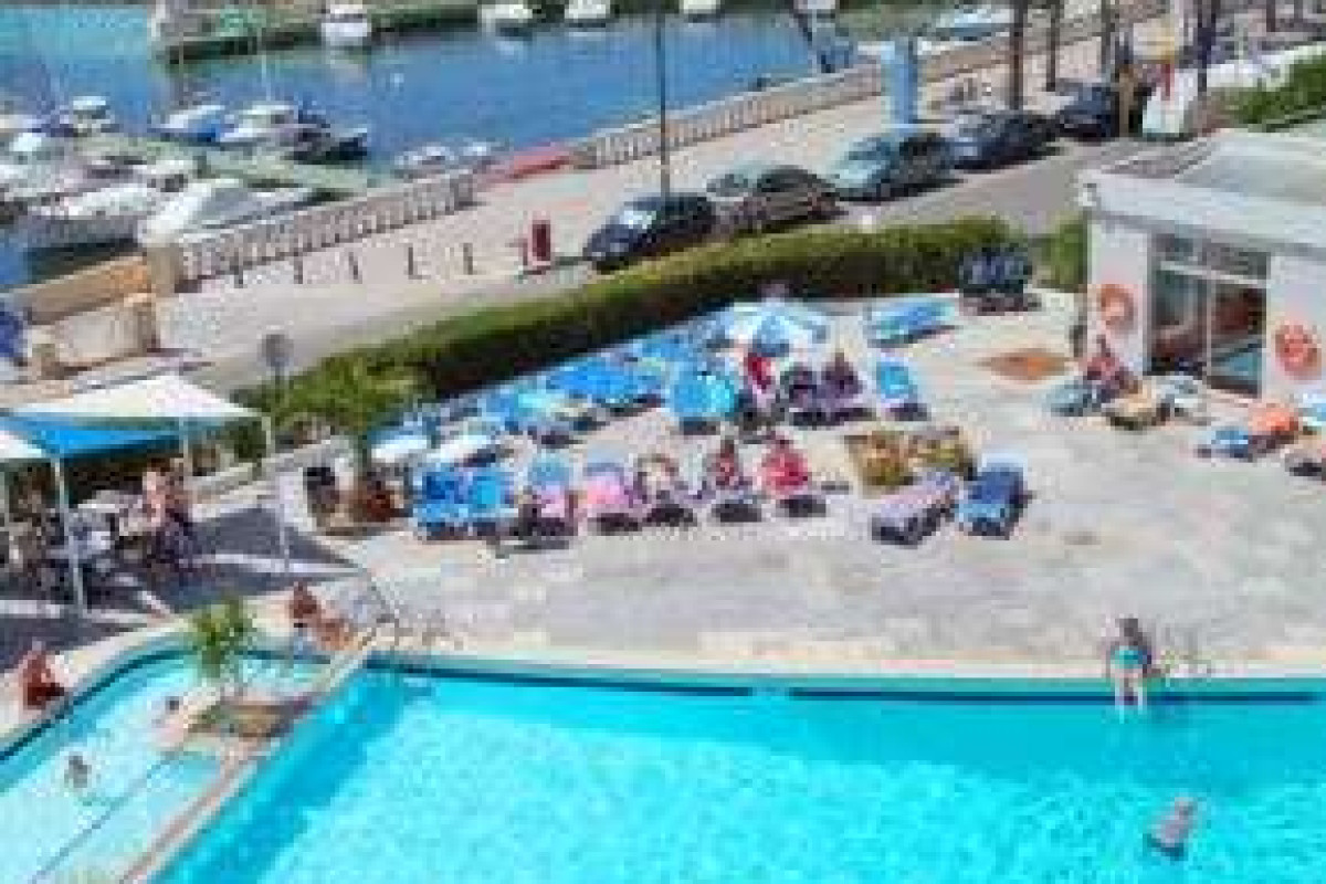 ROC PORTONOVA APARTAMENTOS