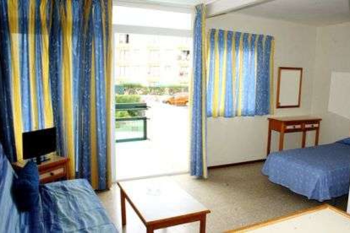 Roca Verde Apartamentos