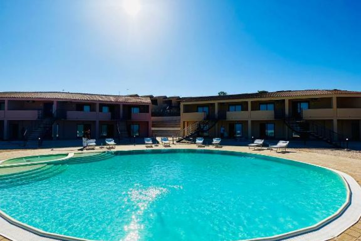Rocce Rosse Residence