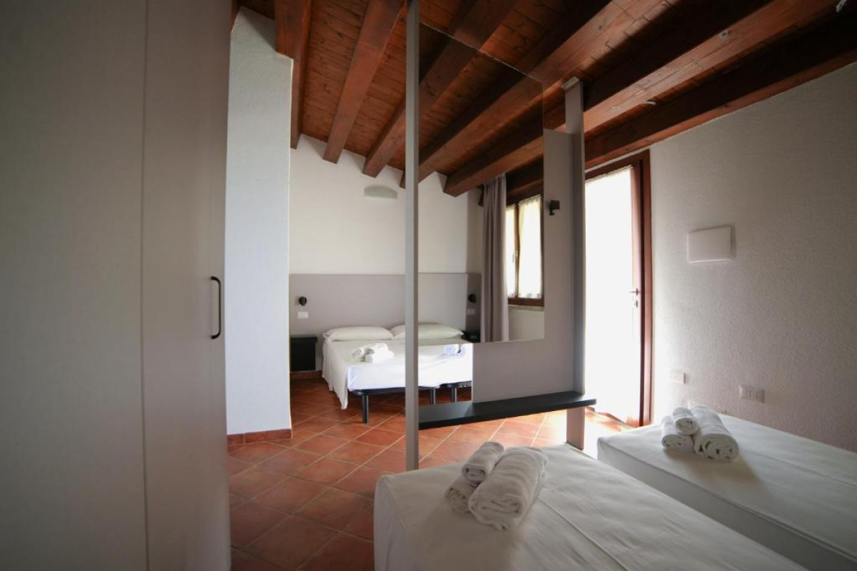 Rocce Rosse Residence