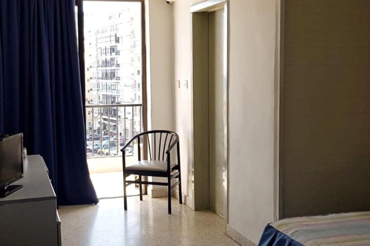 Roma Hotel