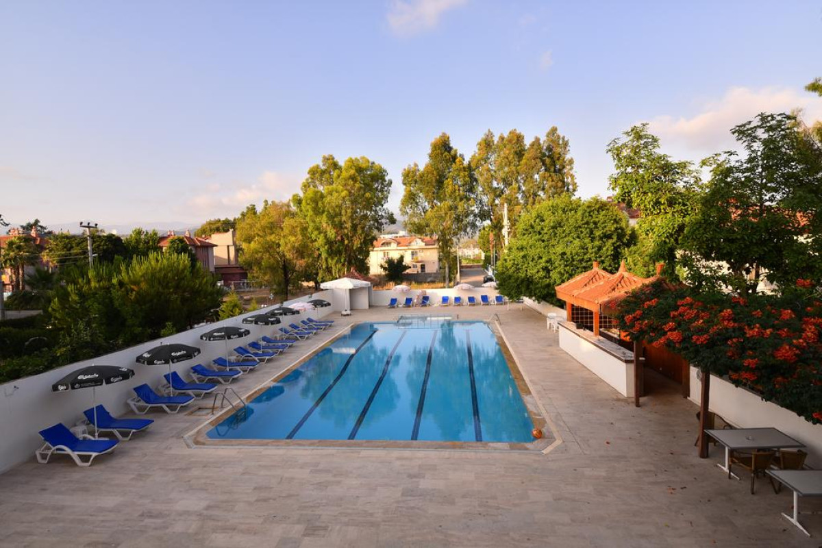 ROSARY BEACH HOTEL