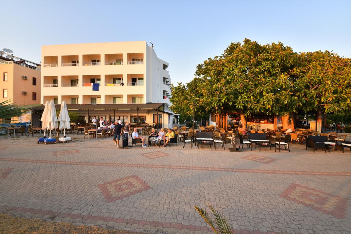 ROSARY BEACH HOTEL