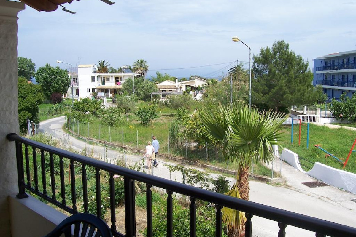 ROSE GARDEN HOTEL APARTMENT