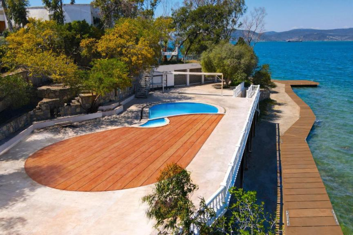 Roseira Beach Resort