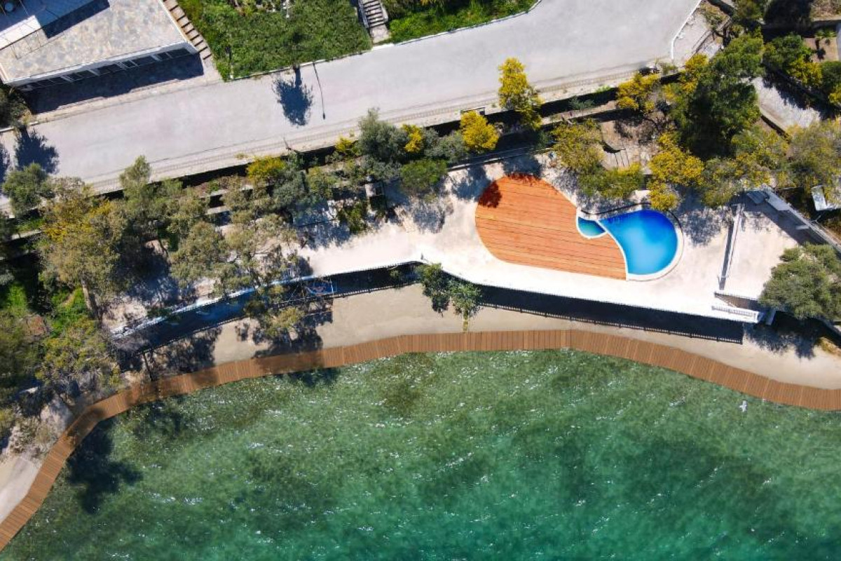 Roseira Beach Resort