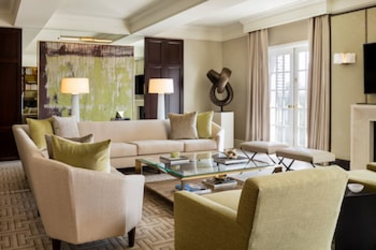 ROSEWOOD MANSION ON TURTLE CREEK