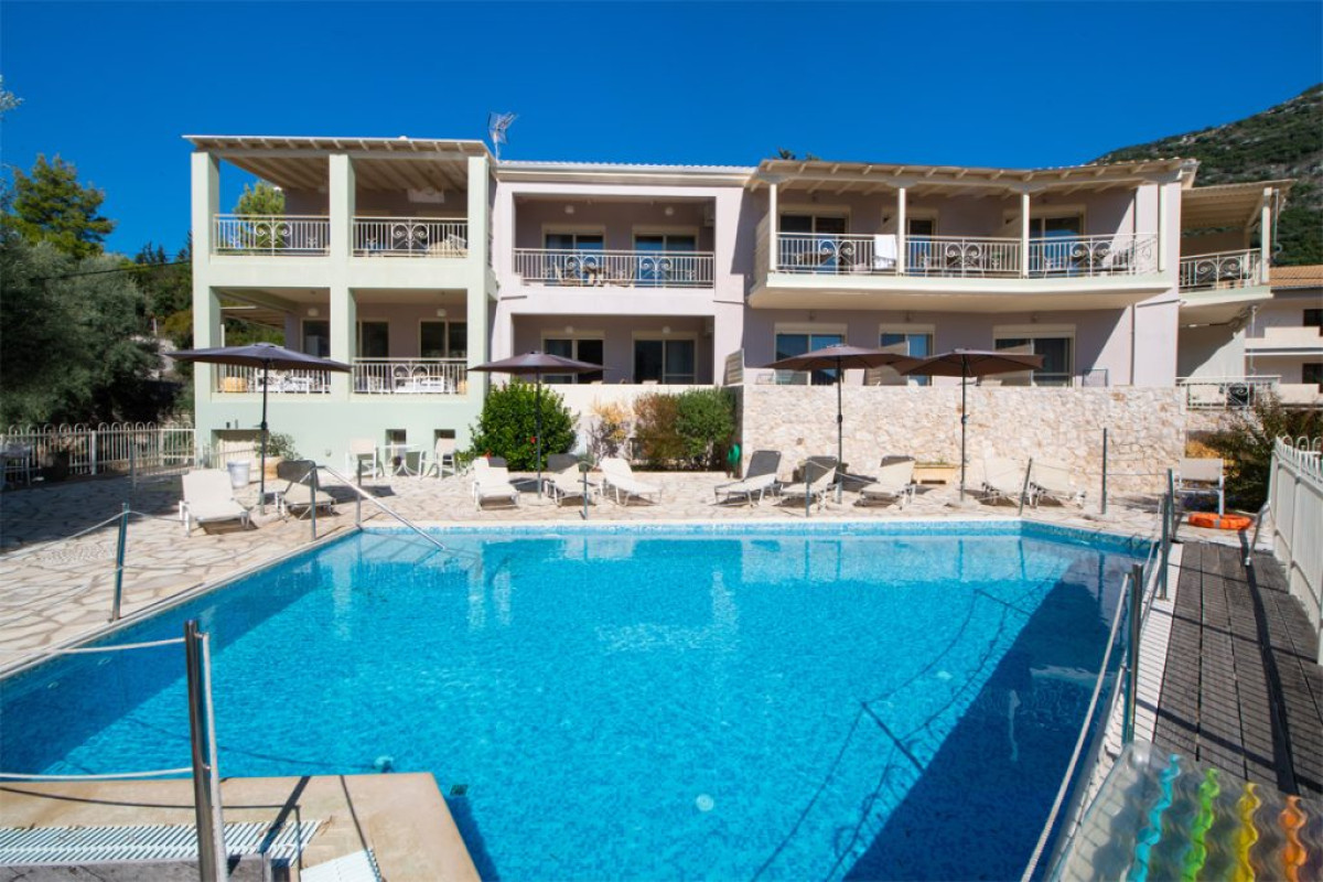 Rouda Village Hotel