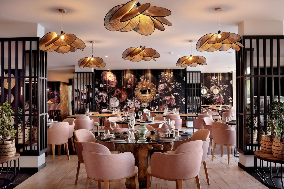 ROYAL APOLLONIA BY LOUIS HOTELS