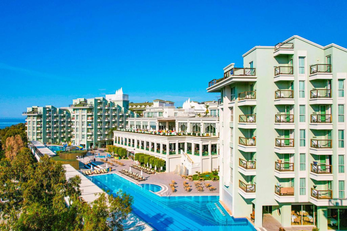 ROYAL ATLANTIS SPA & RESORT