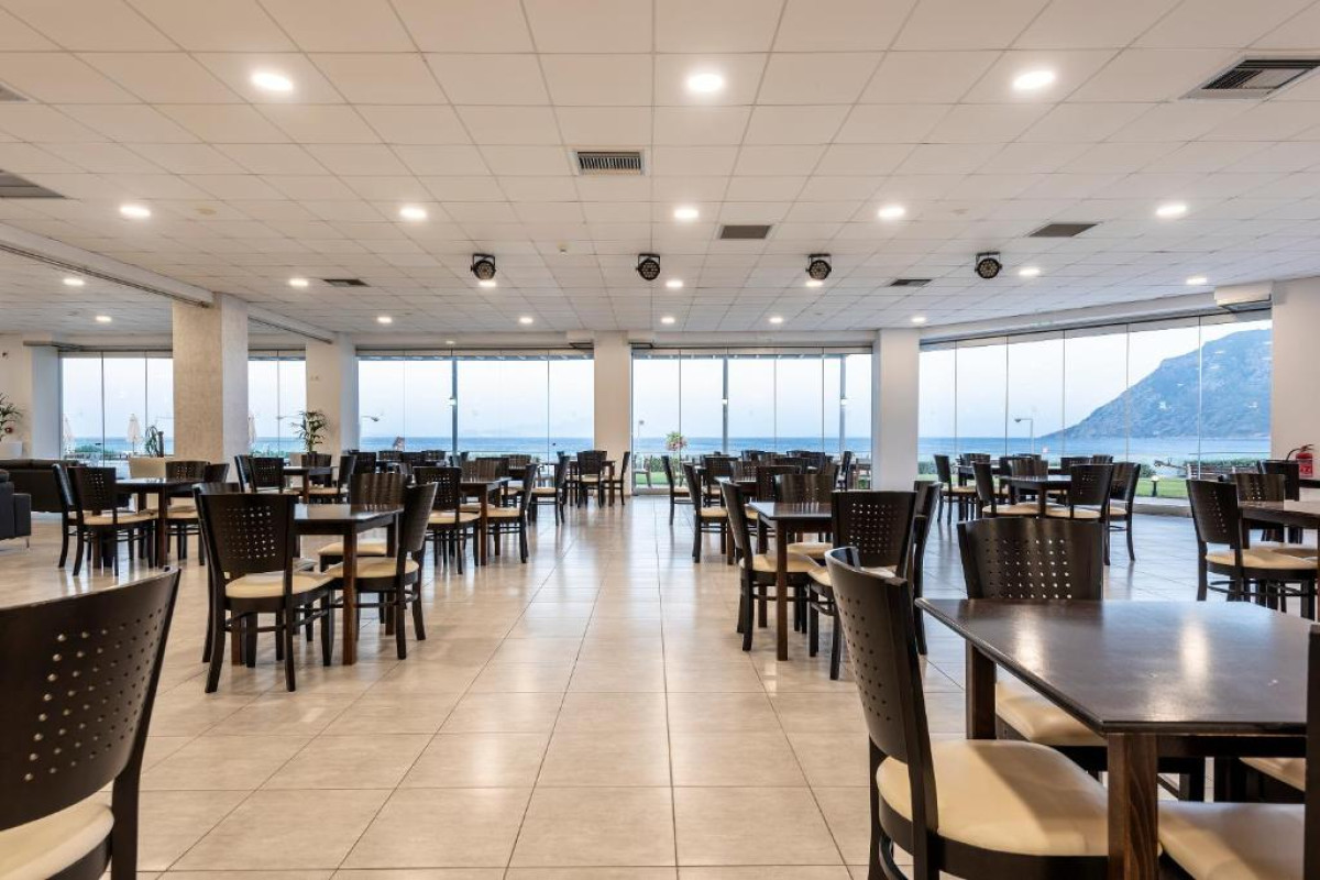ROYAL BAY SUITES