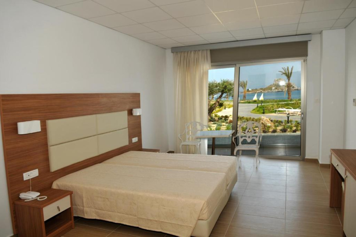 ROYAL BAY SUITES
