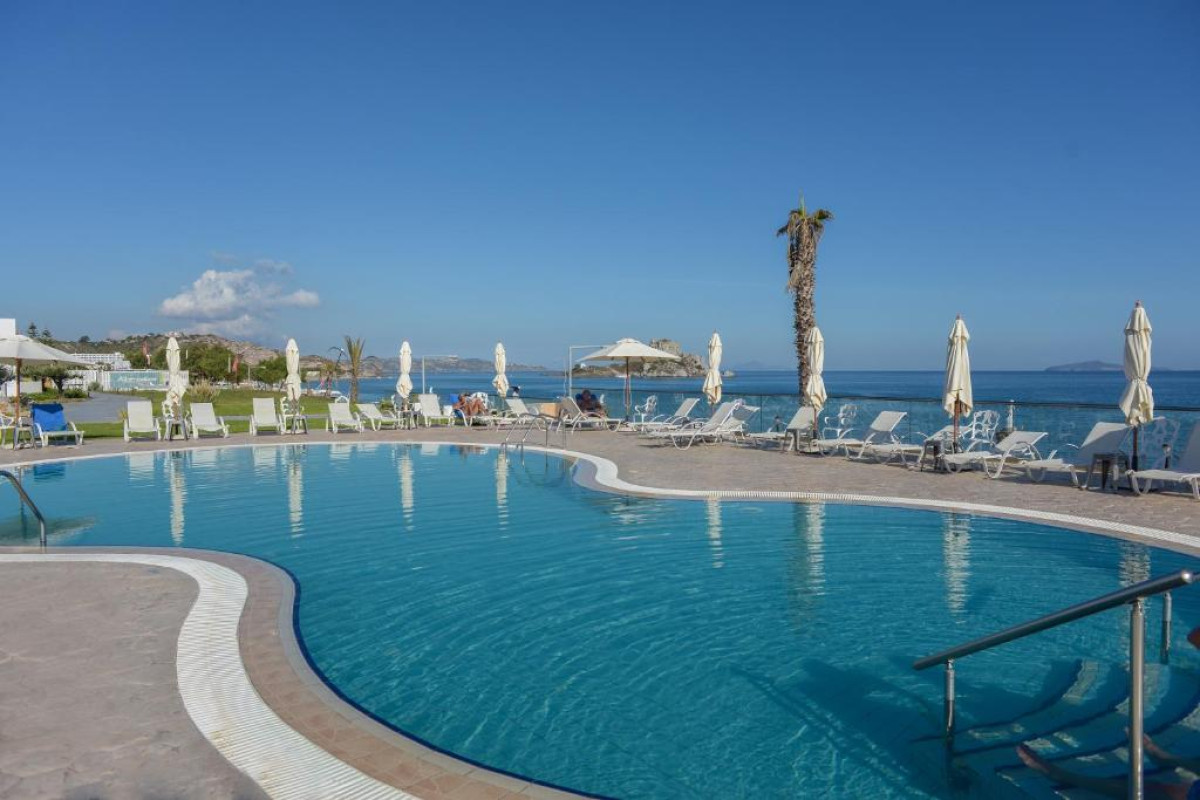 ROYAL BAY SUITES