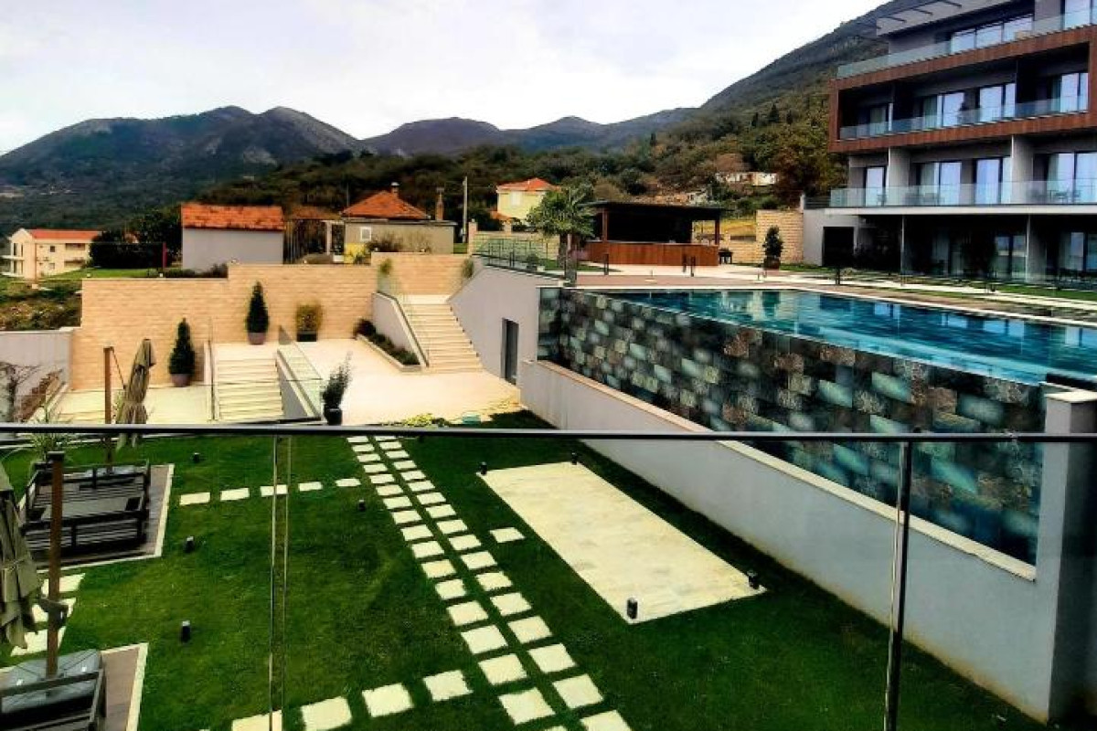 Royal Blue Resort & Residences