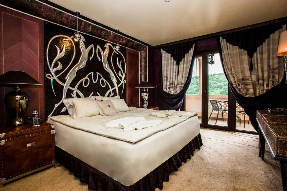 Royal Castle Design & SPA Hotel