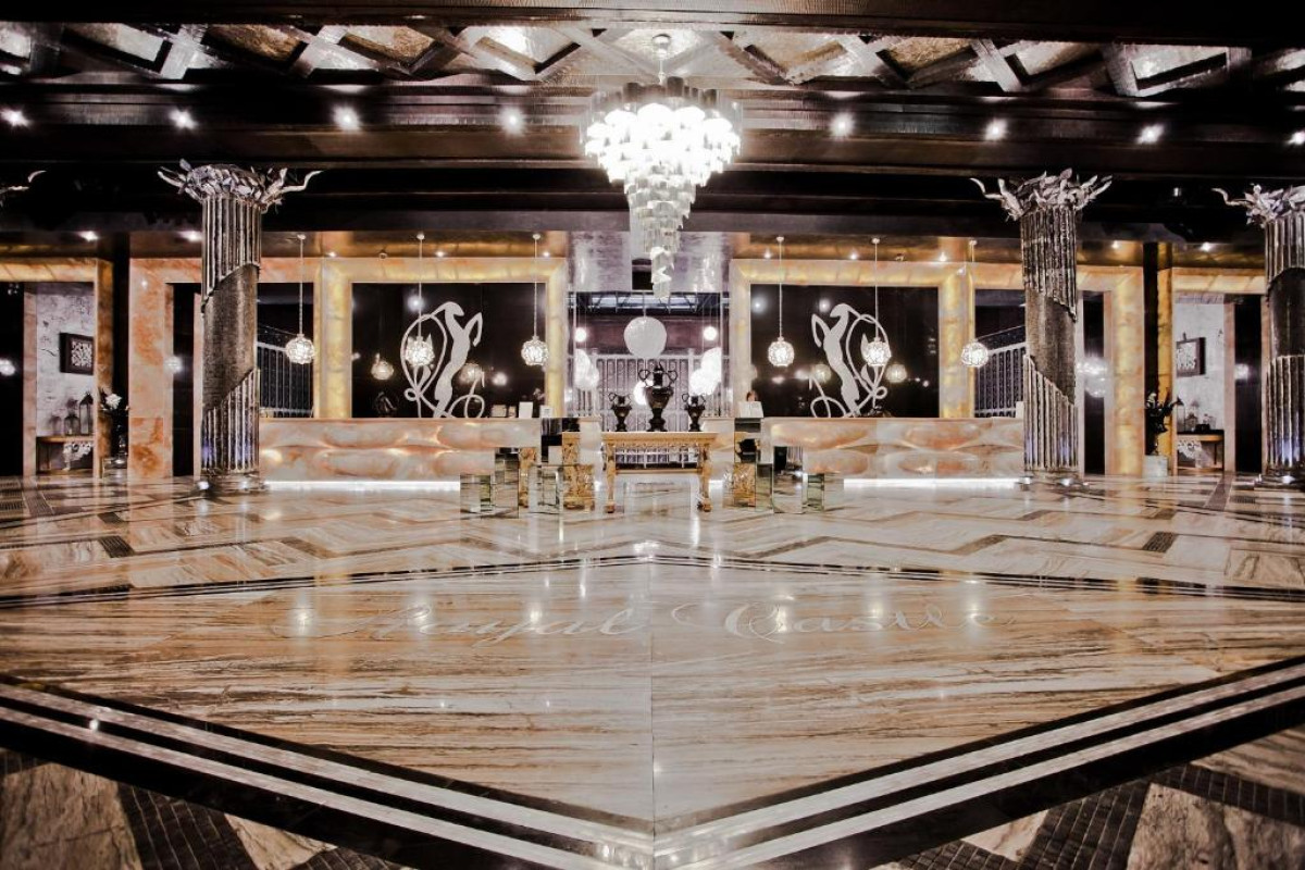 Royal Castle Design & SPA Hotel