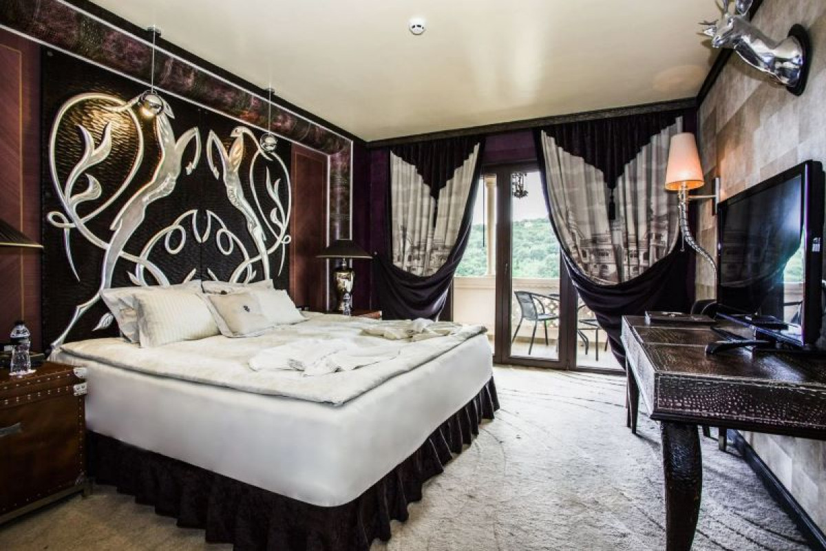 ROYAL CASTLE HOTEL DESIGN & SPA
