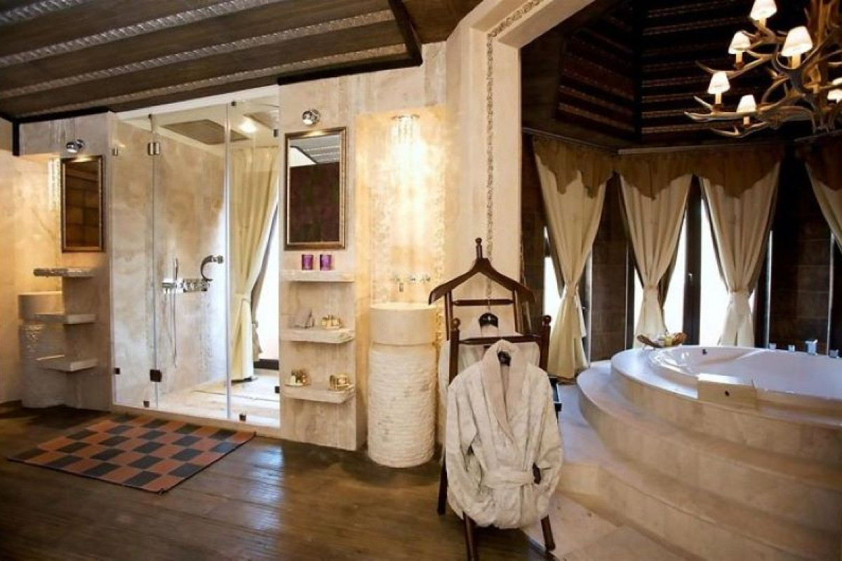 ROYAL CASTLE HOTEL DESIGN & SPA