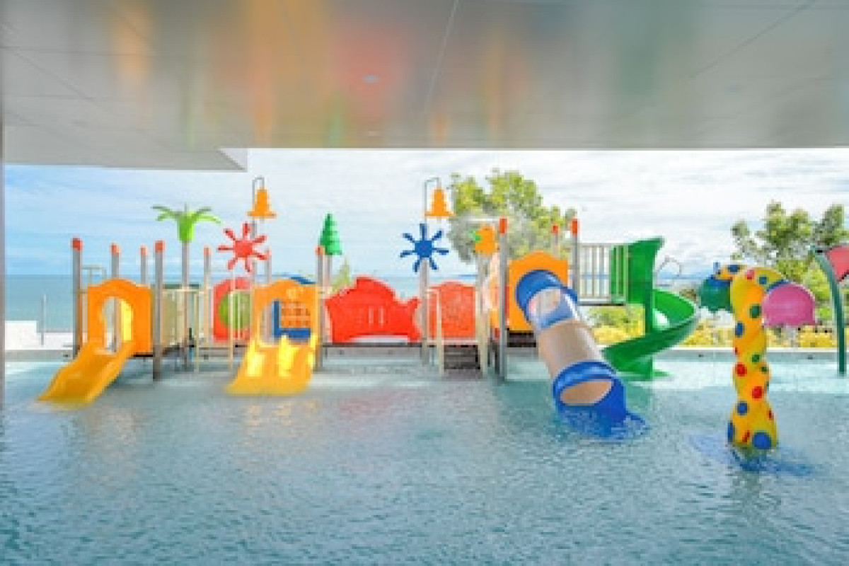 ROYAL CLIFF BEACH TERRACE
