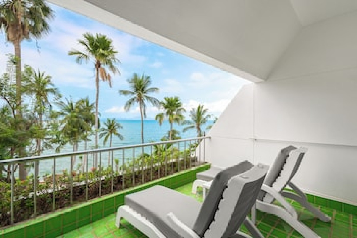 ROYAL CLIFF BEACH TERRACE