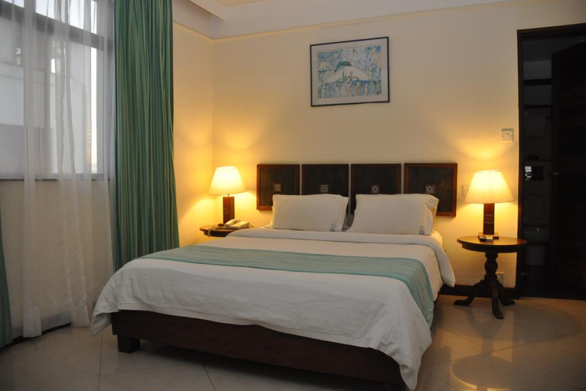 ROYAL COURT HOTEL