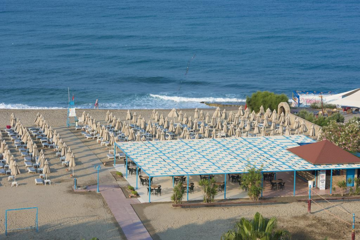 ROYAL GARDEN BEACH EX: ROYAL  SELECT & SUITE HOTEL