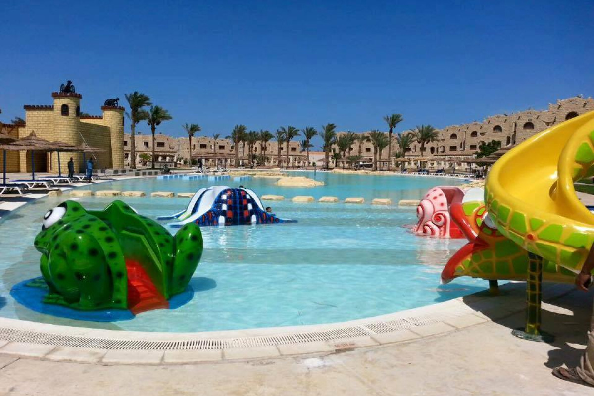 ROYAL LAGOONS RESORT