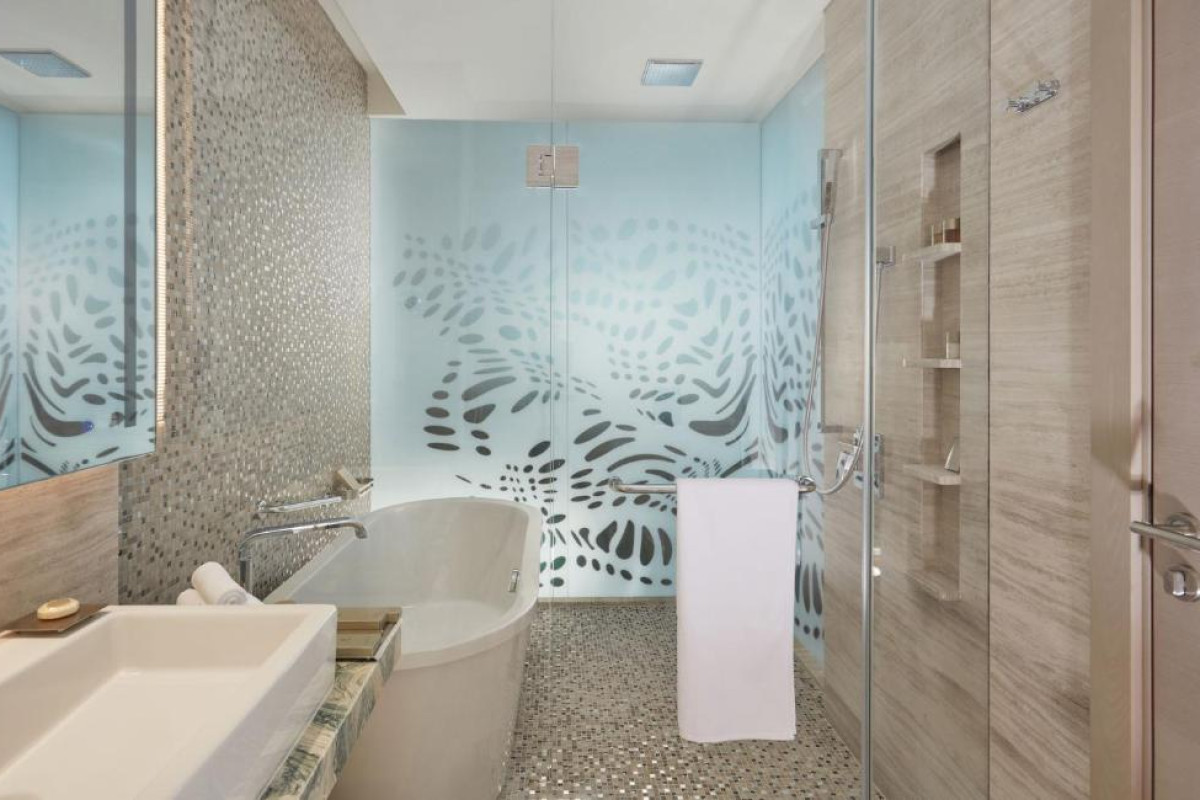 ROYAL M HOTEL amp; RESORT ABU DHABI