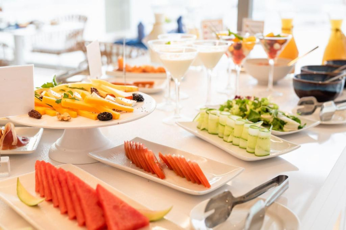 Royal Marina Suites Boutique Hotel