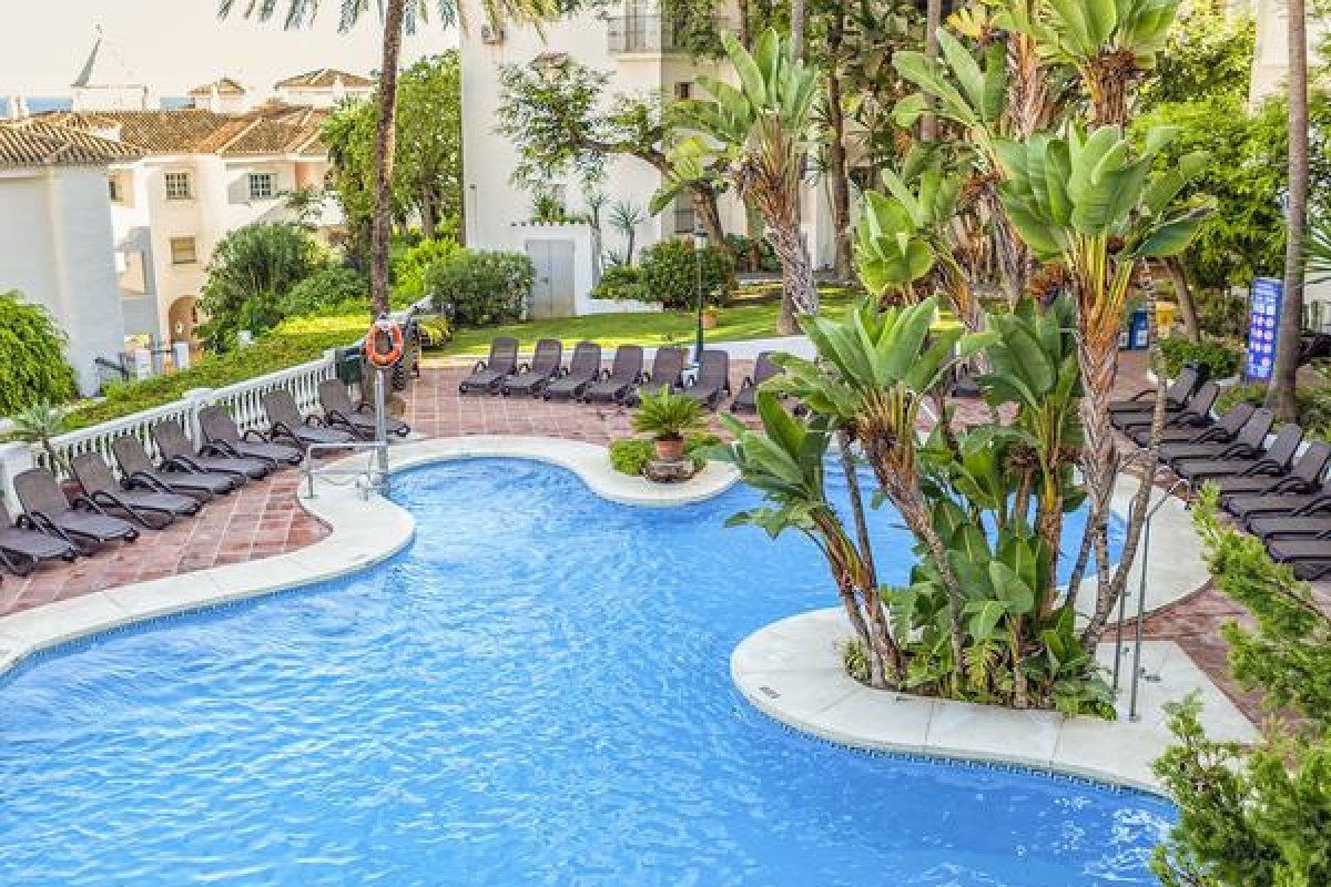 Royal Oasis Club at Pueblo Quinta By Diamond