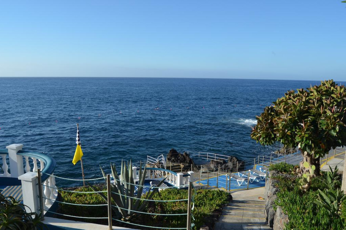 Royal Orchid Hotel