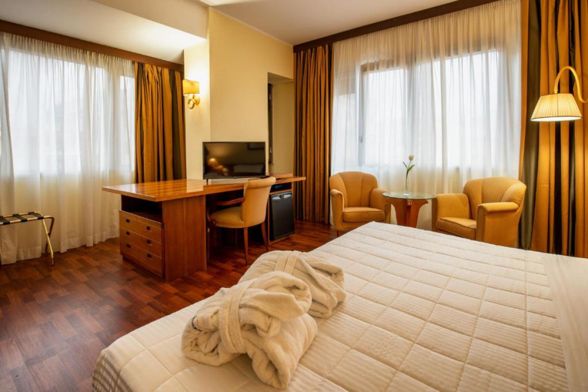 Royal Palace Hotel