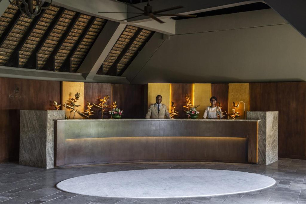 Royal Palm Beachcomber Luxury Resort
