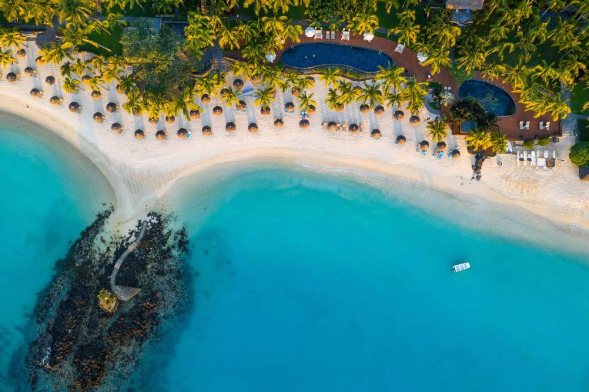 Royal Palm Beachcomber Luxury Resort