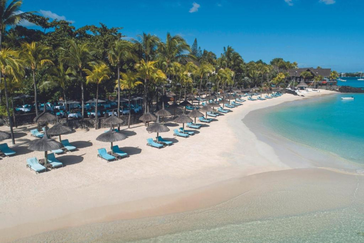 Royal Palm Beachcomber Luxury Resort