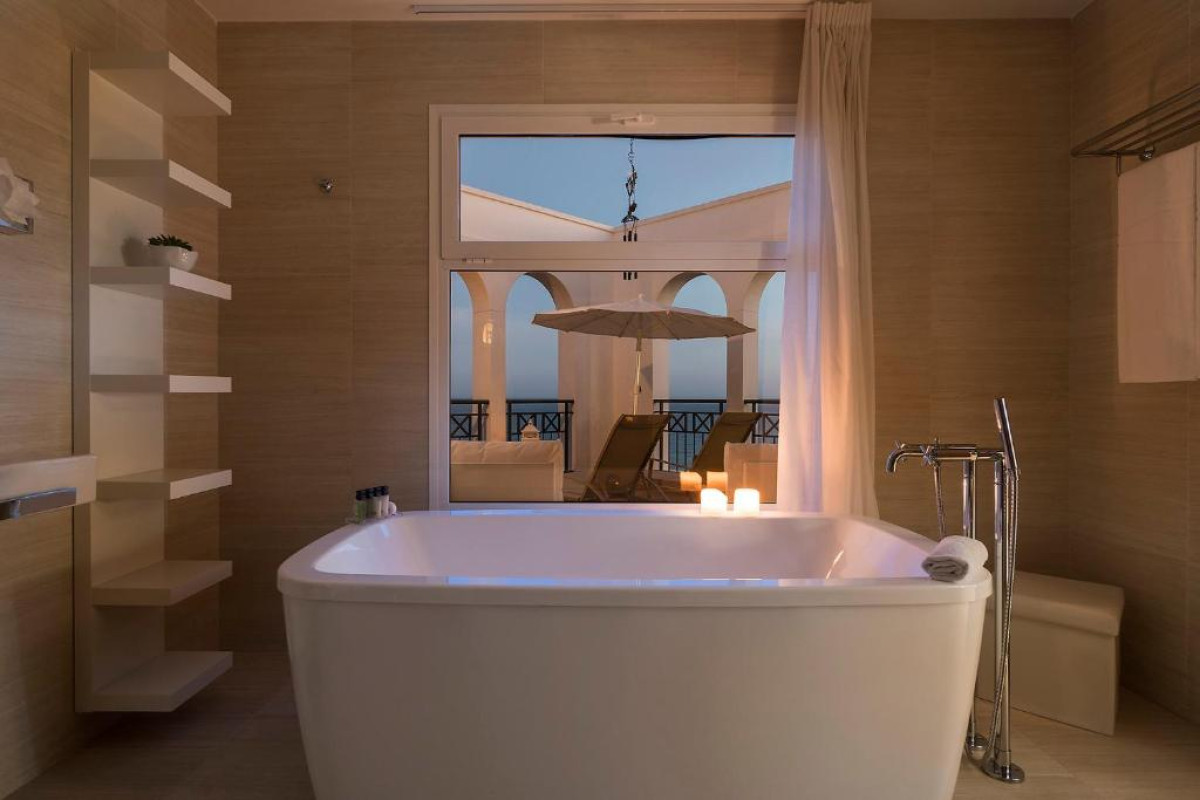 Royal Palm Resort & Spa