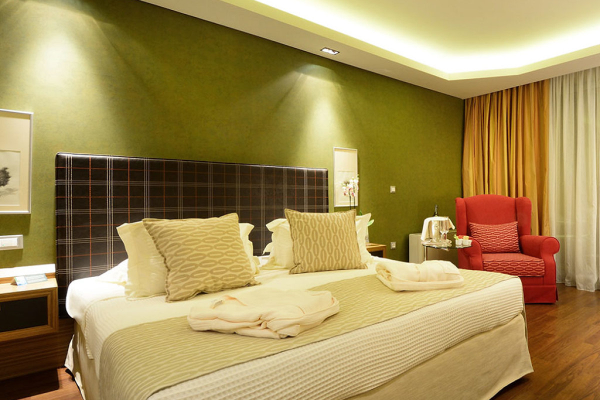 ROYAL PARADISE  (ADULTS ONLY 12+)