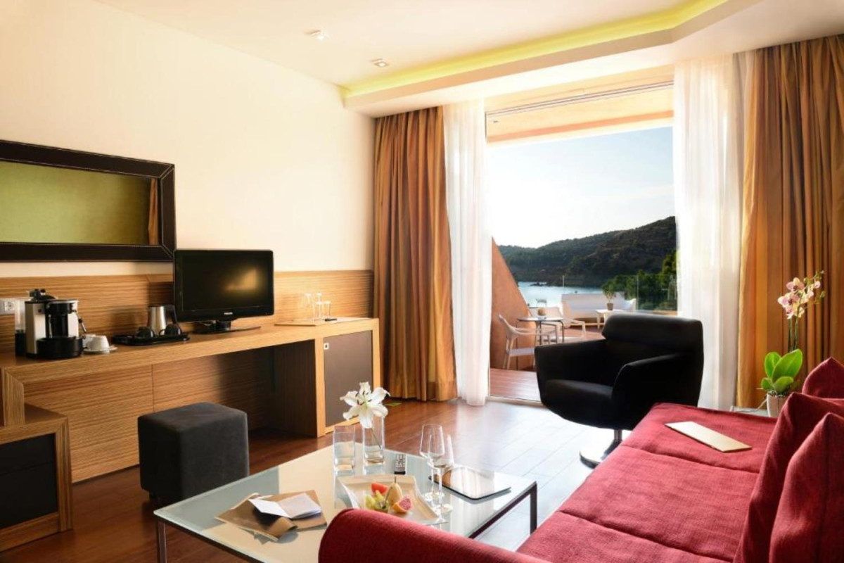 Royal Paradise Beach Resort & Spa
